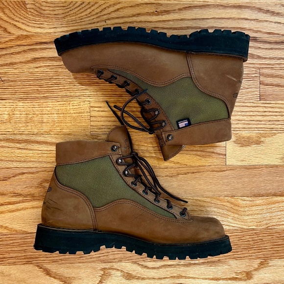 Danner Light II Mens Boots 9.5 Brown Excellent Condition main image 9